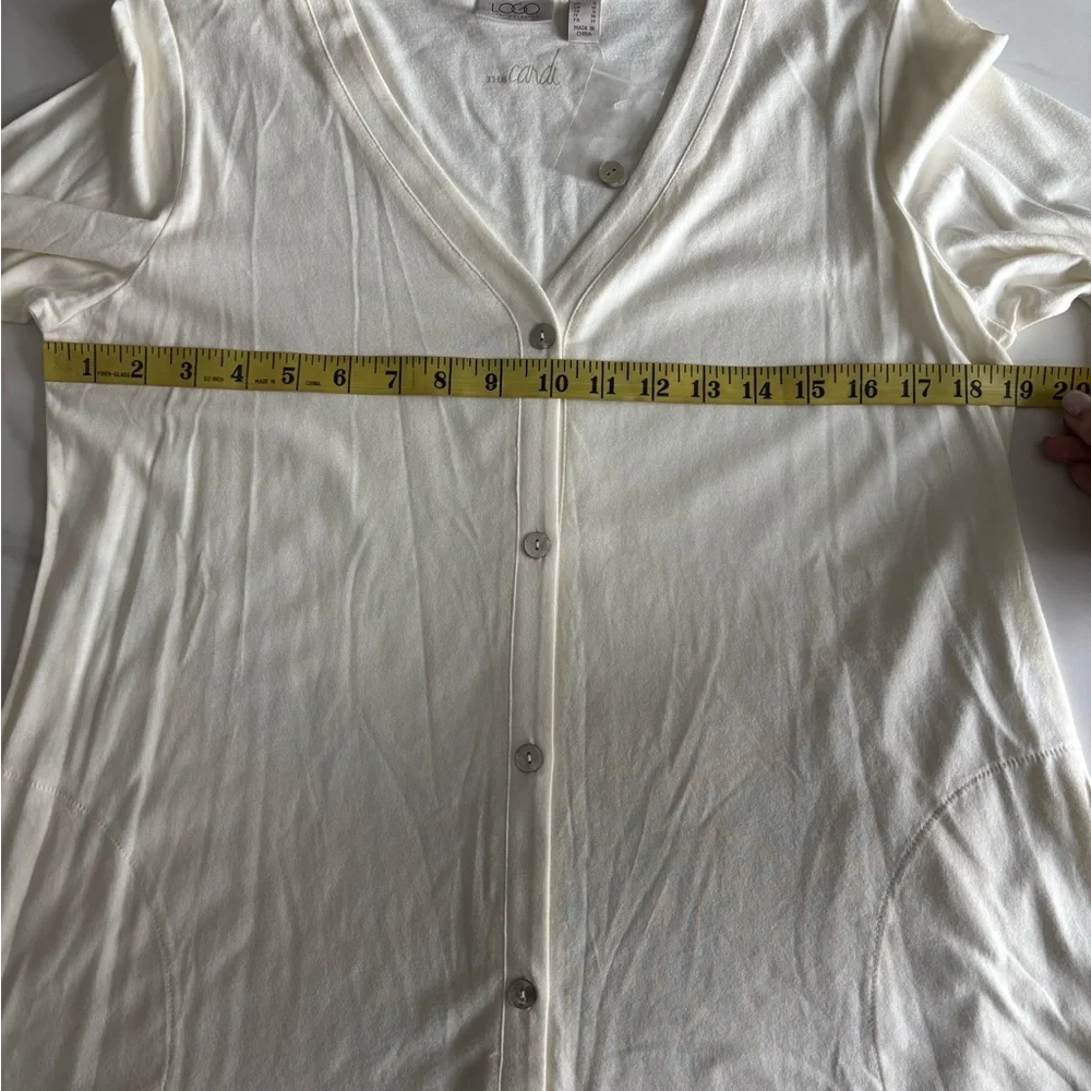 Logo Lori Goldstein the Cardi Cream Button-Up Cardigan Small